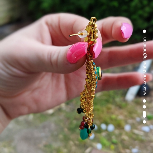 Balinese Style Garnet and Jade Earrings - Picture 4 of 5